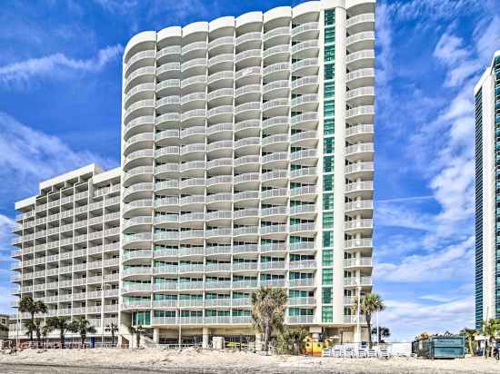 Oceanfront Myrtle Beach Condo w/ Balcony! Hotel Exterior