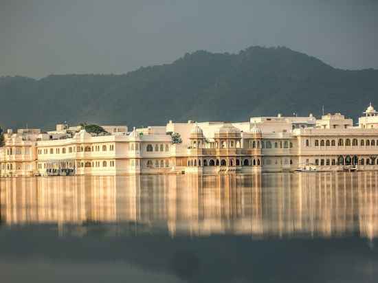 Taj Lake Palace Udaipur Hotel Exterior