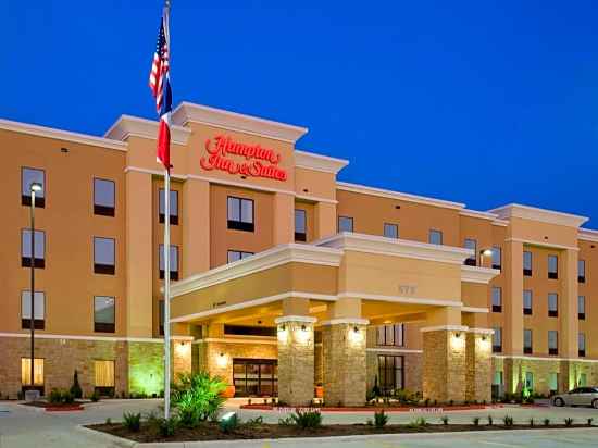 Hampton Inn & Suites New Braunfels Hotel Exterior