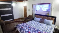 Wani Guest House Hotels in Baramulla