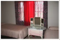 Room in Guest Room - 3 Single Bedroom in Farmhouse in Limpopo Province