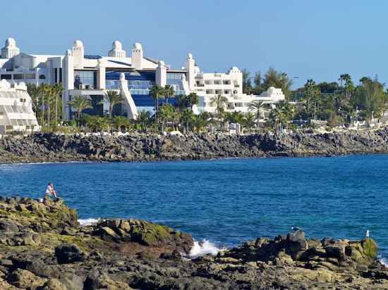 H10 Timanfaya Palace Hotel Exterior