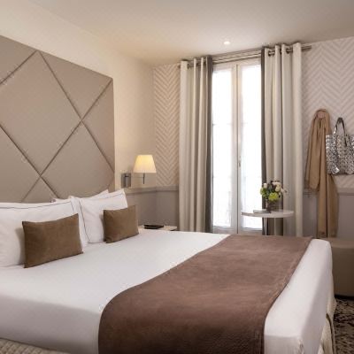 Double Room Longchamp Elysees Promo Code