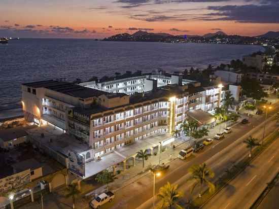 Hotel Fiesta Mexicana Hotel Exterior