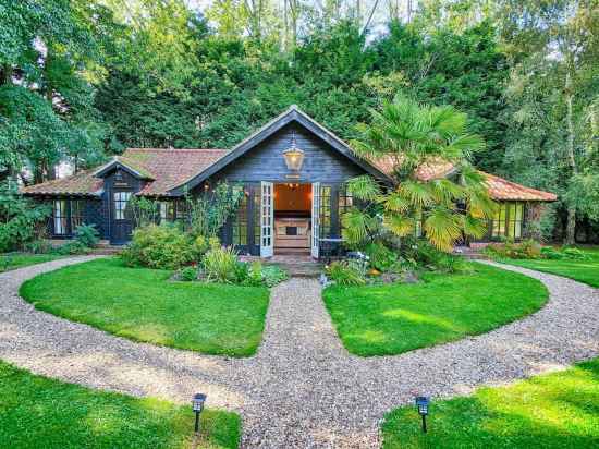 Felbrigg Lodge Bed and Breakfast Hotel Exterior