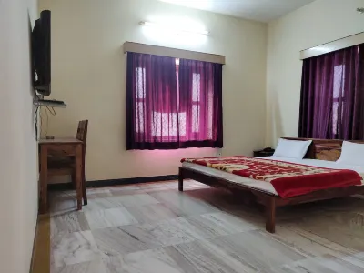 Hotel Leela Nikunj Hotels near Baba Ramdev Temple