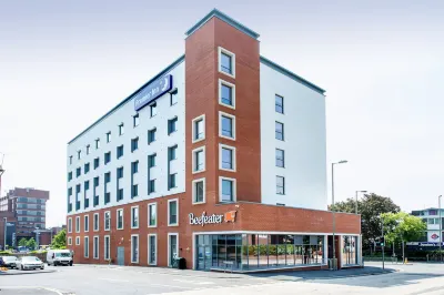 Premier Inn Farnborough Town Centre Hotel berhampiran St Michael's Abbey