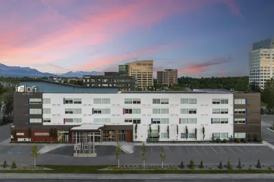 Aloft Anchorage Hotels near Orca Park