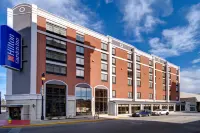 Hilton Garden Inn Terre Haute Hotels near Glik's