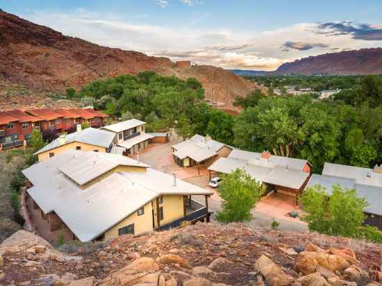 Moab Springs Ranch Hotel Exterior