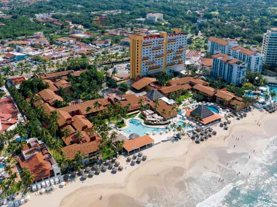 Holiday Inn Resort Ixtapa All-Inclusive Hotel Exterior