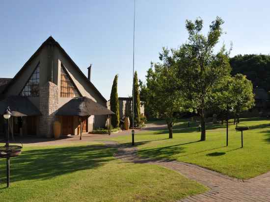 Lekoa Lodge Hotel Exterior