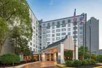 Sheraton Suites Columbus Worthington Hotels near Rhodes Tower