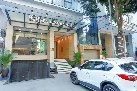 Khách sạn Sen Luxury