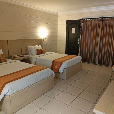 Standard Side Wing Twin Room Hotel Mega Lestari Promo Code