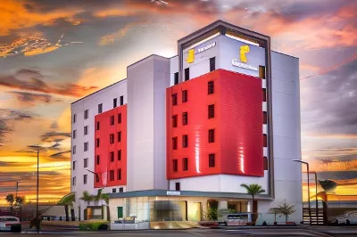 Comfort Inn Hermosillo Aeropuerto Hotels near Parroquia Nuestra Señora del Carmen