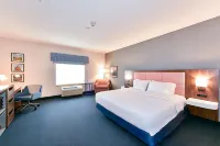 Hampton Inn & Suites Pittsburg Hotels in Pittsburg