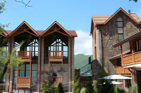 Dilijani Tun Hotel & Restaurant Hotels near Vak Resort