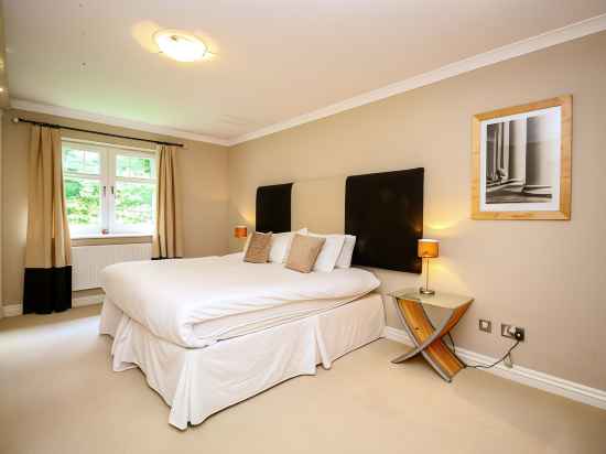 Turnberry Apartments Rooms