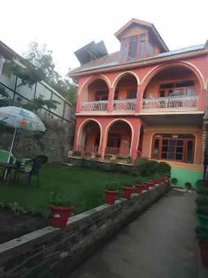 Wani Guest House Hotels in Baramulla