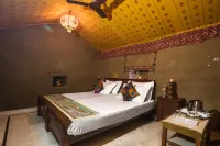 Pal Rajah Desert Camp Hotels near Majisa mandir Jogidas dham