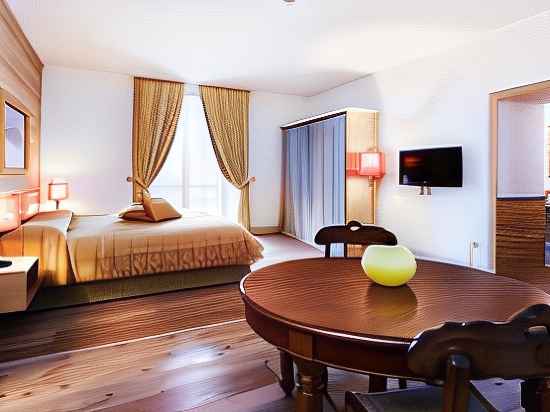 Maloja Palace Suites CO2-Neutral Rooms