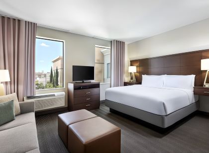 Staybridge Suites Carlsbad - San Diego