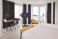 Hotel Silken Rio Santander Отели рядом с достопримечательностью «Сады Переда»