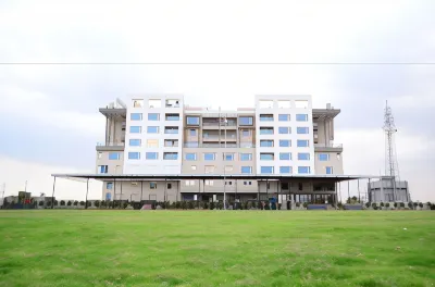 Anjushree Hotels near Bambu Market Ujjain