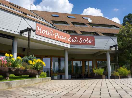 Hotel Pian del Sole Hotel Exterior