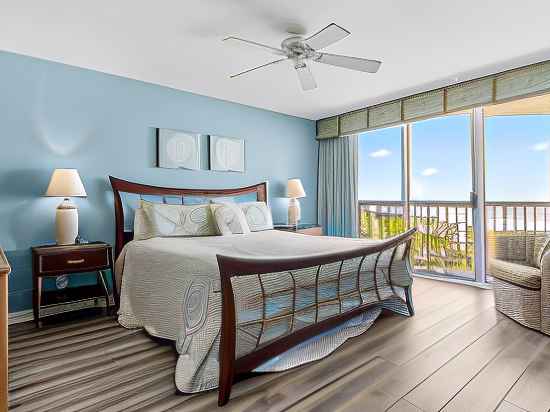 Litchfield Beach & Golf Resort Rooms