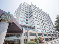 Freshfields Hotel Hotels near Fengyuan Station