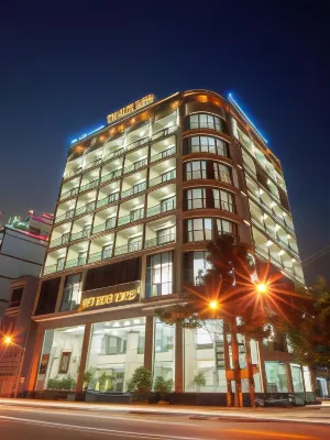 Cuu Long Hotel Hoteles cerca de The Management Board relic Tien Giang