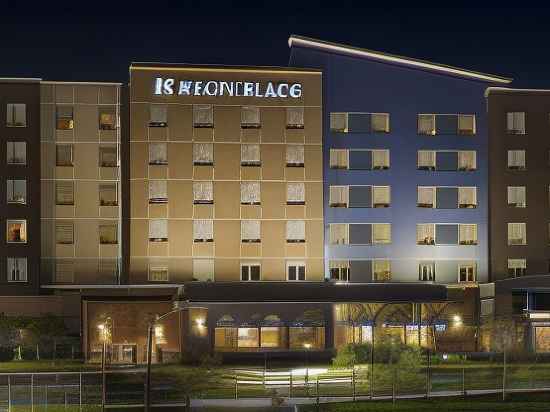 Hyatt Place Managua Hotel Exterior