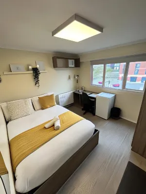 Premier City Centre Room- Ensuite Hotels in Rushcliffe District