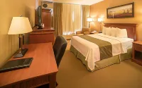 Quality Inn & Suites PE Trudeau Airport Hotels near SEPHORA