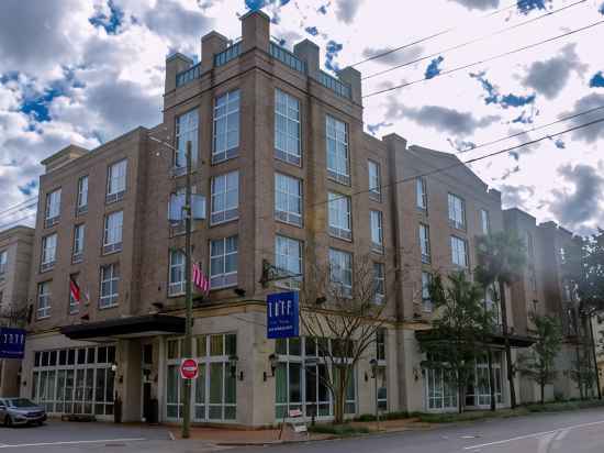 Tryp by Wyndham Savannah Downtown/Historic District Hotel Exterior