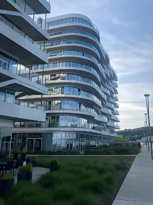 Unique Ocean View Apartment (Aarhus OE, Centre) Hotels near Skelager Kirke