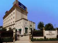 Nidhivan Sarovar Portico Vrindavan Hotel di Vrindavan