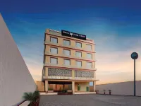 Clubhouse Hotel Morbi Hotels near Green Tower