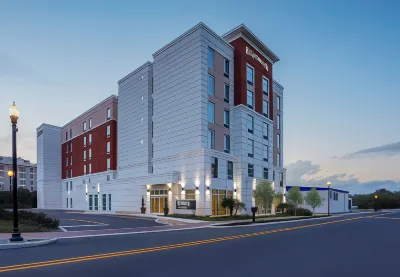 Staybridge Suites Winter Haven - Auburndale macy's附近的飯店