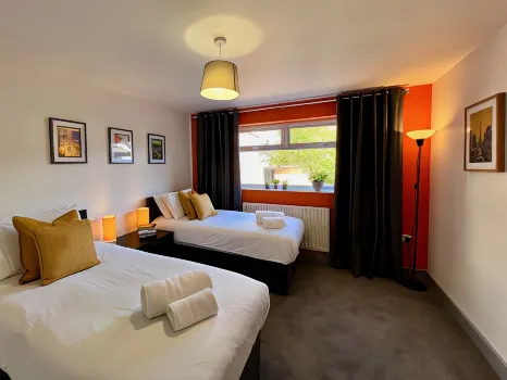 Curzon House 1 Hotels near Cleethorpes Beach