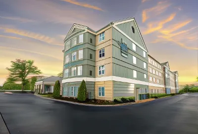 Homewood Suites by Hilton Greenville Hotels near Bob Jones University