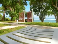 Paradise Beach Resort & Diving School Hotels near Talalla Beach