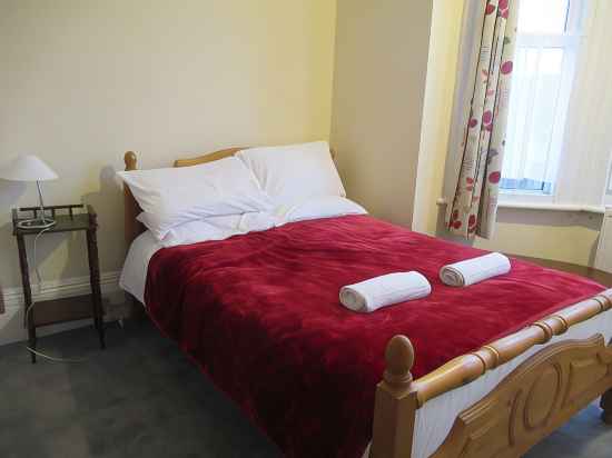 Lennard House Rooms