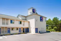 Motel 6 Statesville, NC