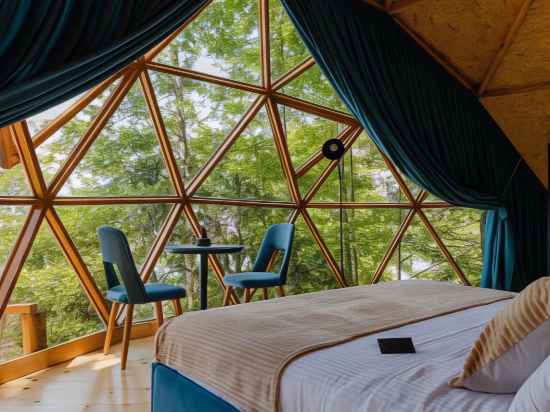 Glamping Martini Kvariati Rooms