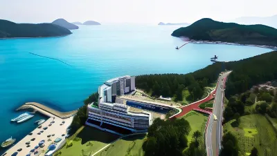 Hotel Riviera Geoje Отели рядом с достопримечательностью «Коджедо»