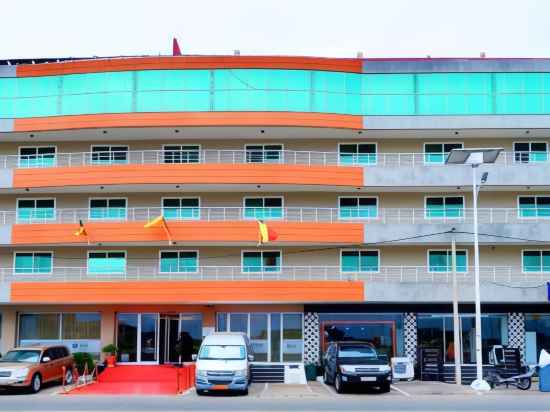 Nobila Airport Hotel Hotel Exterior