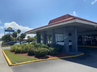 Days Inn by Wyndham Stuart, FL